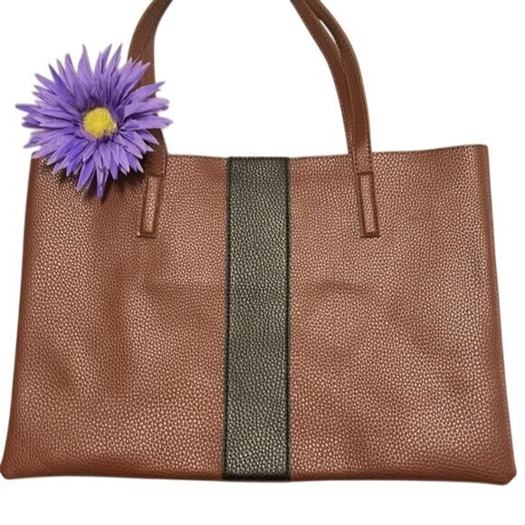 Vince Camuto Tote - Picture 2 of 8